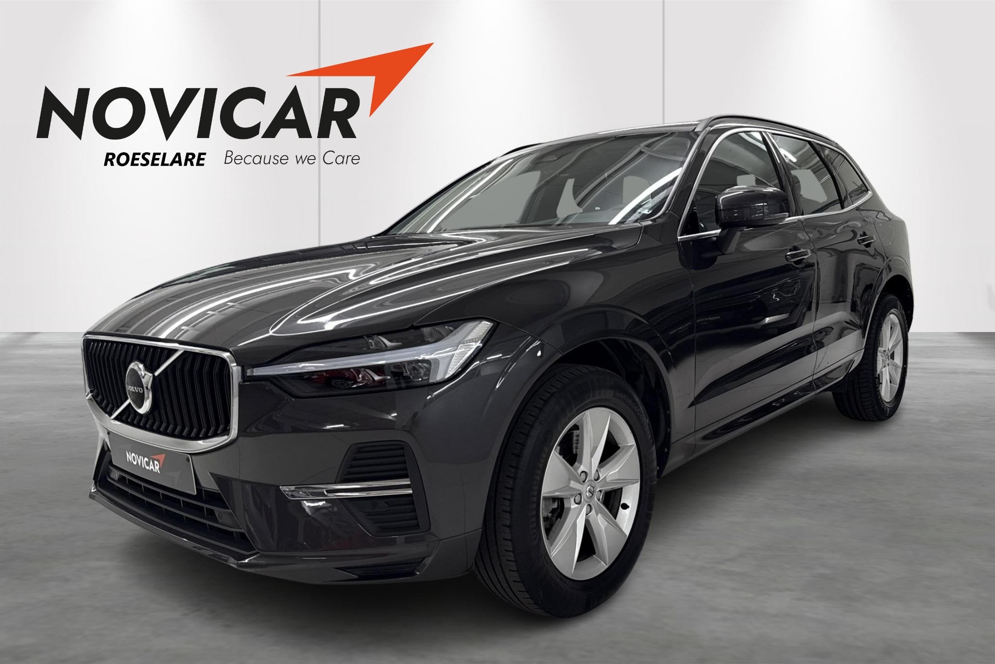 Volvo XC60 B4 P Momentum Pro Automaat (automatique), Autos, Volvo, Argent ou Gris, Electronic Stability Program (ESP), 5 portes