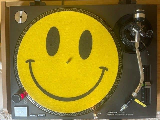 Technics SL-1210 MK2, Enlèvement, Tourne-disque, Technics