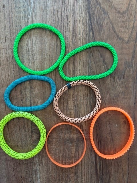 7 nouveaux bracelets, Bijoux, Sacs & Beauté, Bracelets, Enlèvement ou Envoi, Neuf, Orange