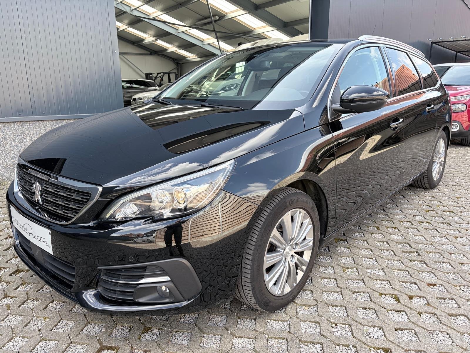 Peugeot 308 SW 1.2 PURETECH 130 S&S EAT8 ALLURE PACK 5D, Auto's, Automaat, Zwart, Leder, 5 deurs