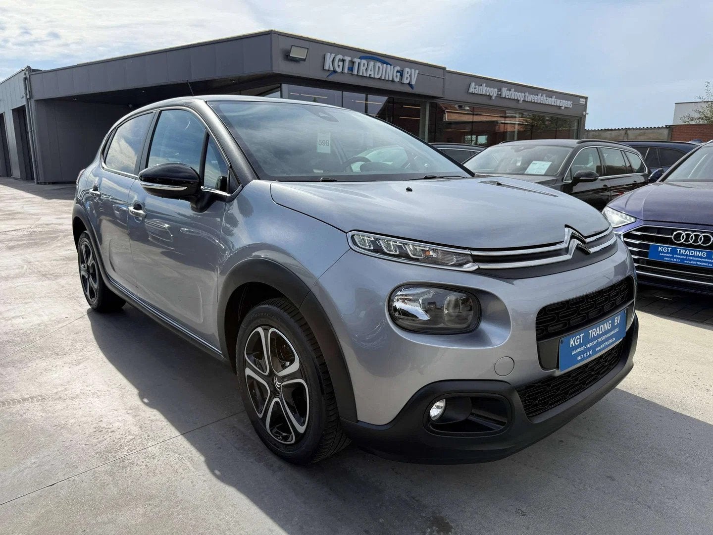 Citroën C3 1.2 i 83PK NAVIGATIE BLUETOOTH CARPLAY PARKEERSE, Auto's, Stof, Gebruikt, 1199 cc, 1055 kg