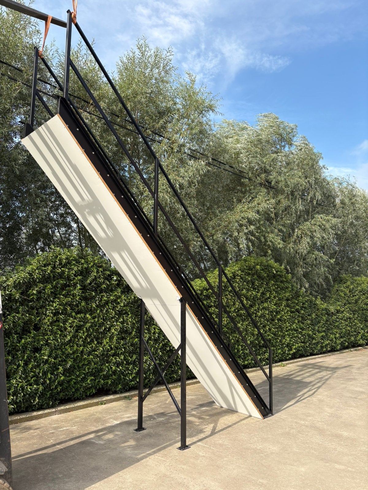 Escalier, Enlèvement, Comme neuf, Escalier, 2 à 4 mètres