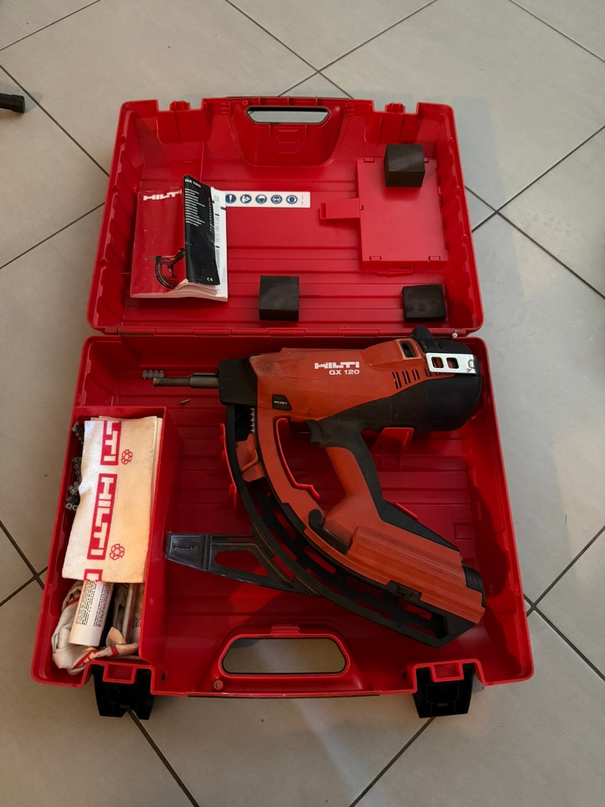hilti gas schuethamer gx120, Doe-het-zelf en Bouw, Ophalen, Zo goed als nieuw