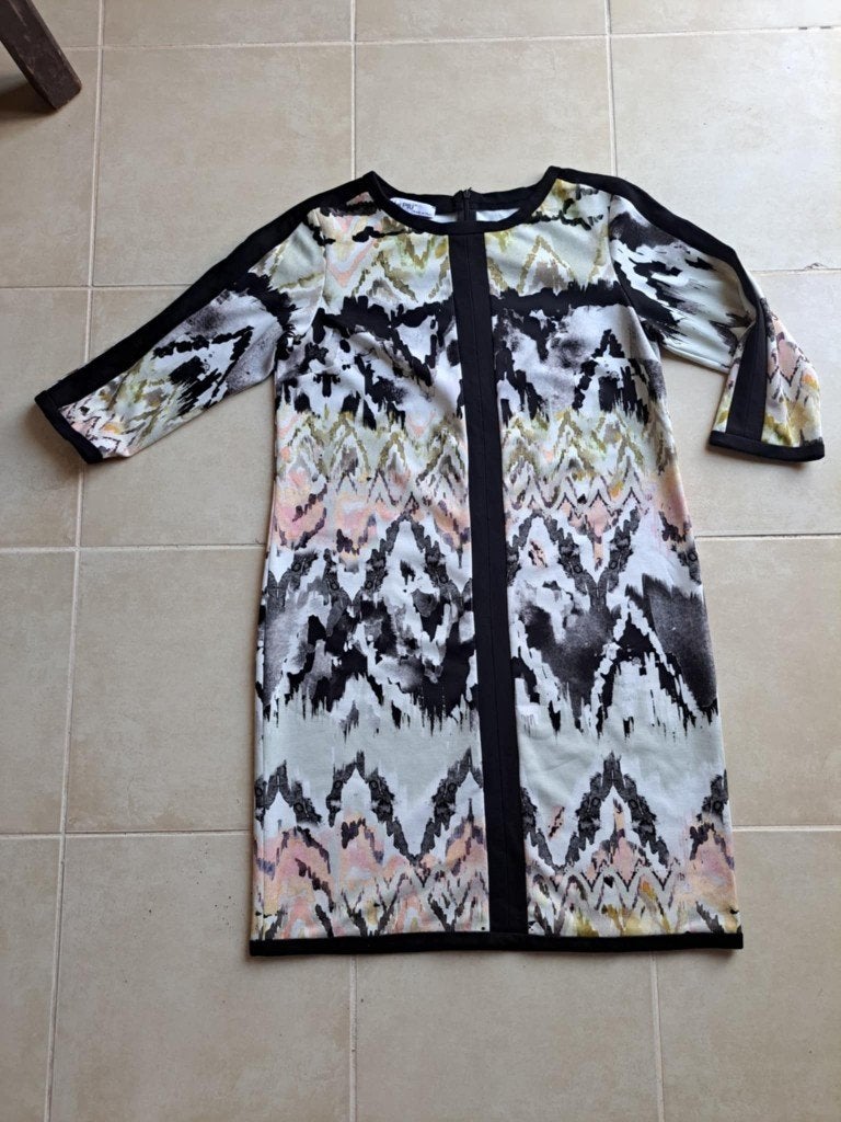 knappe jurk met abstracte print - Piu Piu, mt S, stretch, Kleding | Dames, Meerkleurig, Piu Piu, Ophalen of Verzenden, Zo goed als nieuw