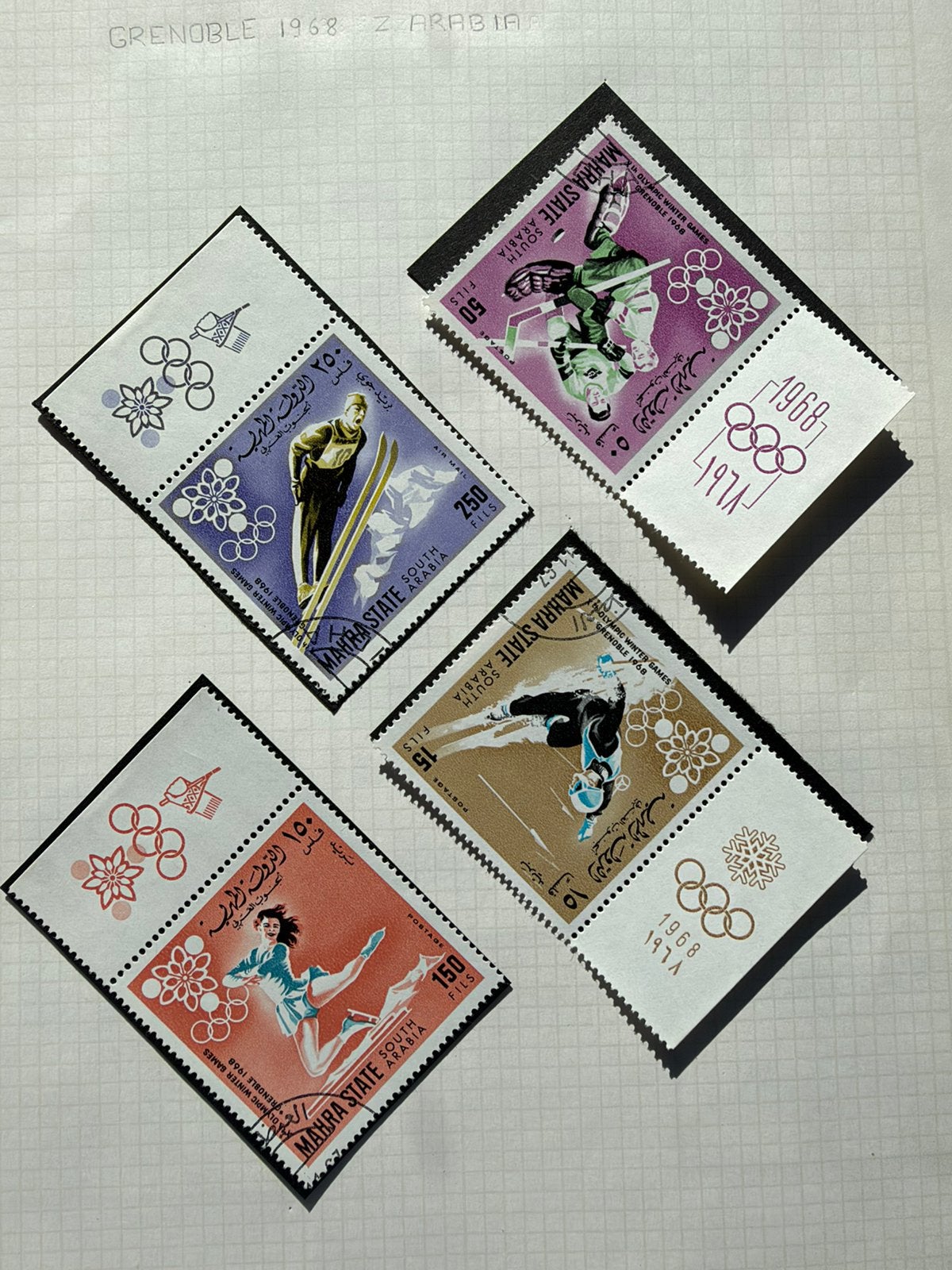 9 timbres Jeux Olympiques d'hiver de 1968 à Grenoble, Timbres & Monnaies, Enlèvement ou Envoi, Affranchi