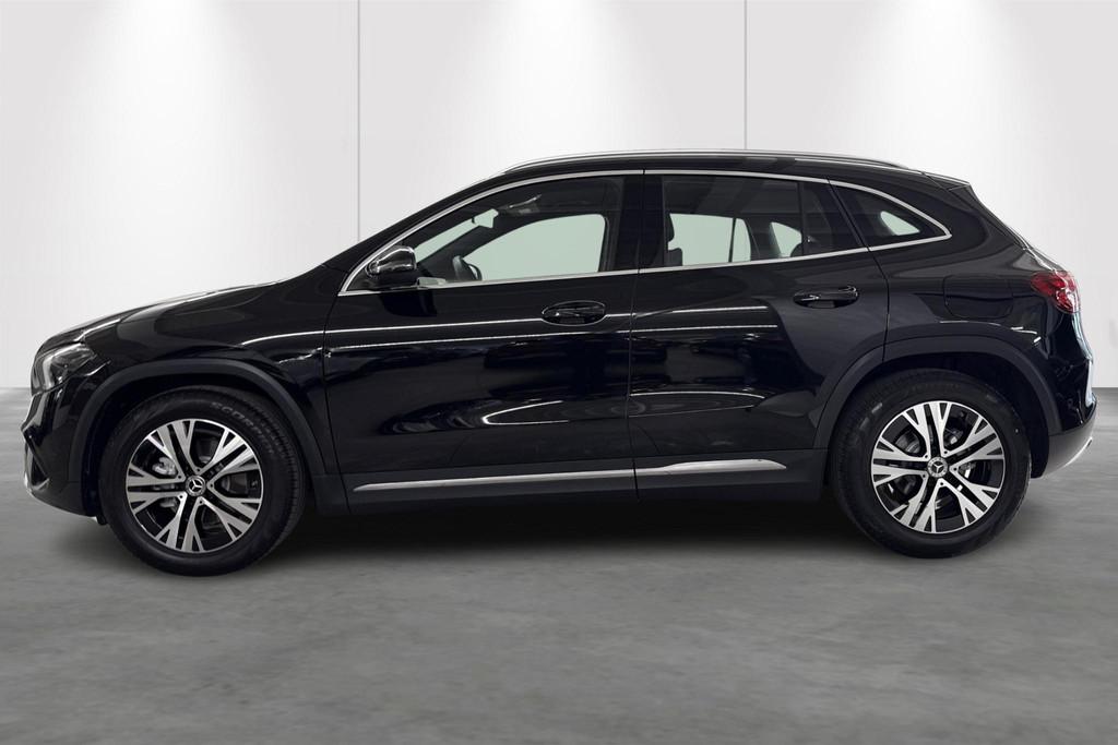 Mercedes-Benz GLA GLA 200 (automatique), Achat, 1800 kg, 1485 kg, 5 places
