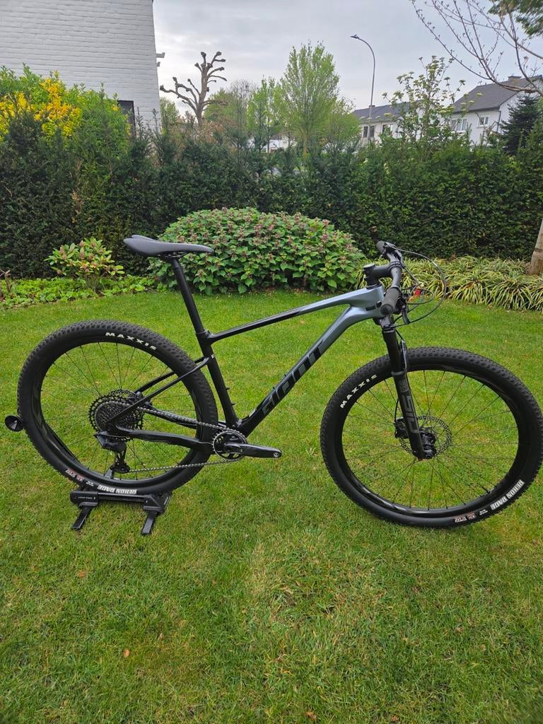 Merk GIANT
Type XtC Advanced 29er
Kleur Knight Shield, Vélos & Vélomoteurs, Neuf, Giant, Enlèvement, Hommes