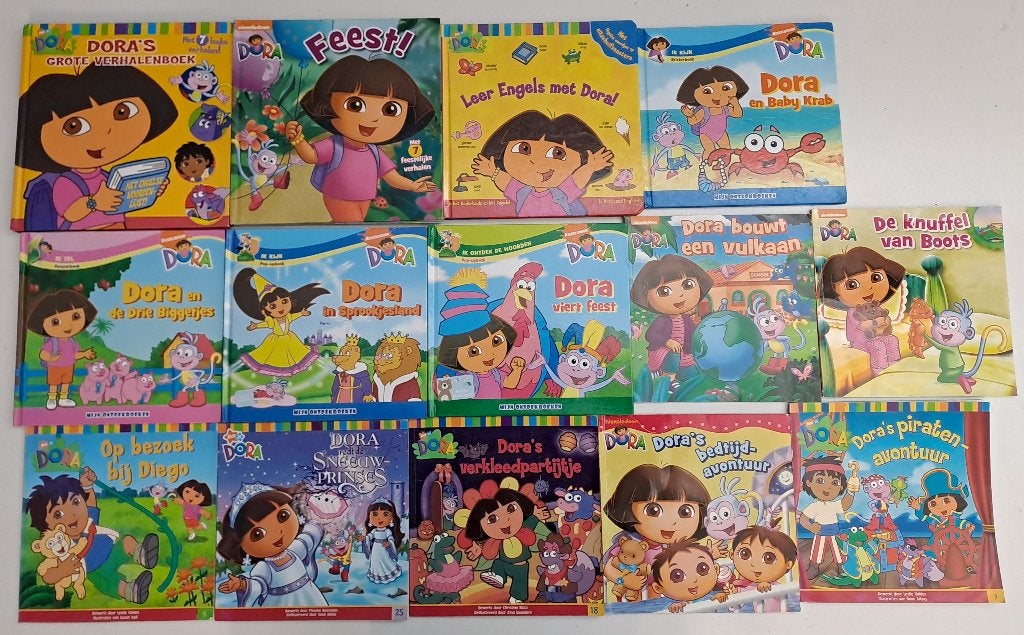 Boeken Nickelodeon – Dora – Paw Patrol…, Boeken, Ophalen of Verzenden, Gelezen