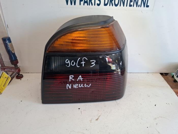 Feu arrière droit d'un Volkswagen Golf, -, 3 mois de garantie, Utilisé, -