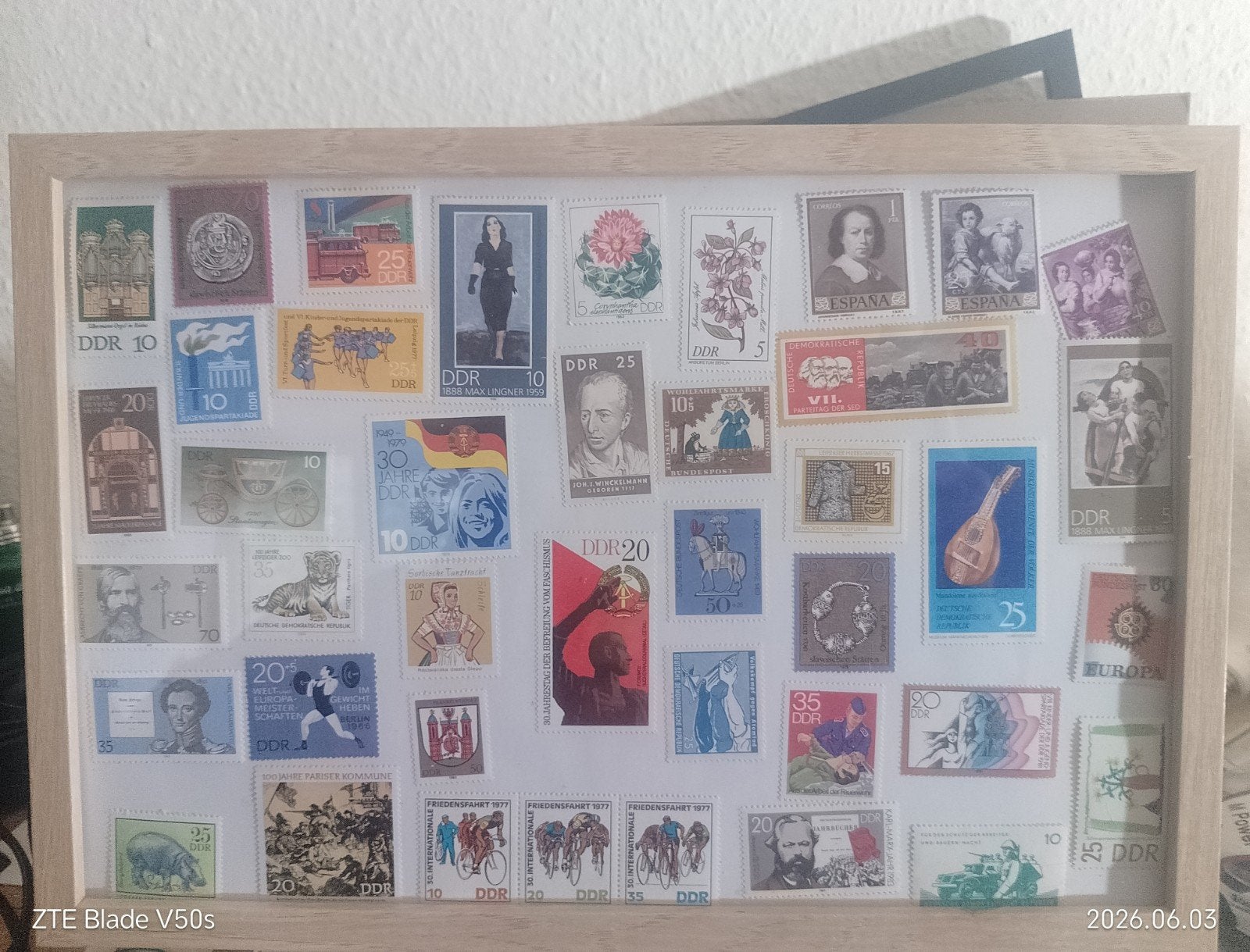 Carte postale avec timbres DDR, Enlèvement ou Envoi