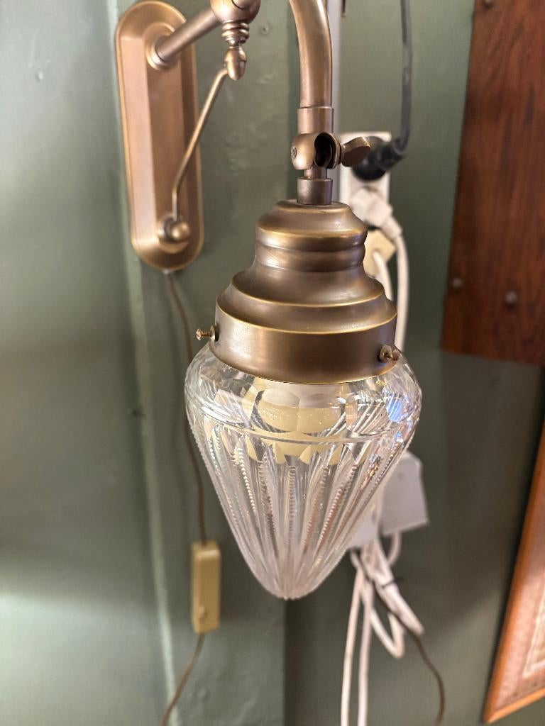 Prachtige Wandlamp met Art-Deco geslepen kap., Antiek en Kunst, Antiek | Verlichting, Ophalen of Verzenden