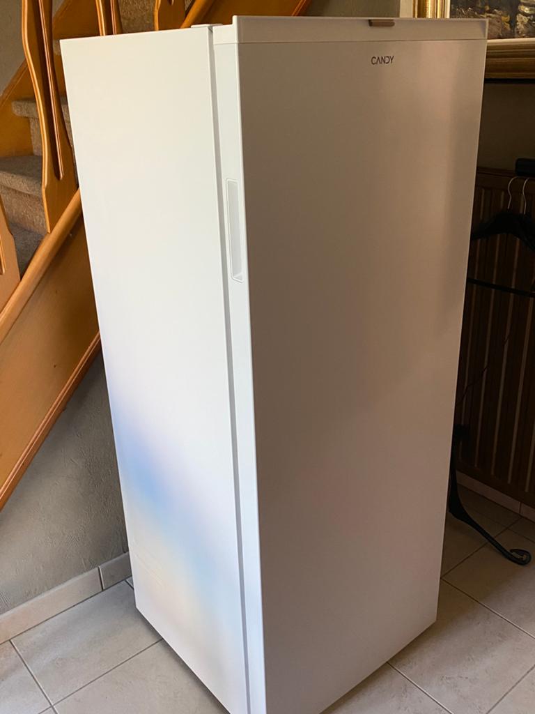 Vriezer candy 169l, Elektronische apparatuur, Vriezers en Diepvrieskisten, 120 tot 140 cm, Zo goed als nieuw, Vrijstaand, Ophalen