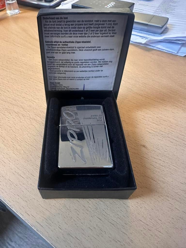3 Zippo’s, Verzamelen, Rookartikelen, Aanstekers en Luciferdoosjes, Zo goed als nieuw, Aansteker, Ophalen