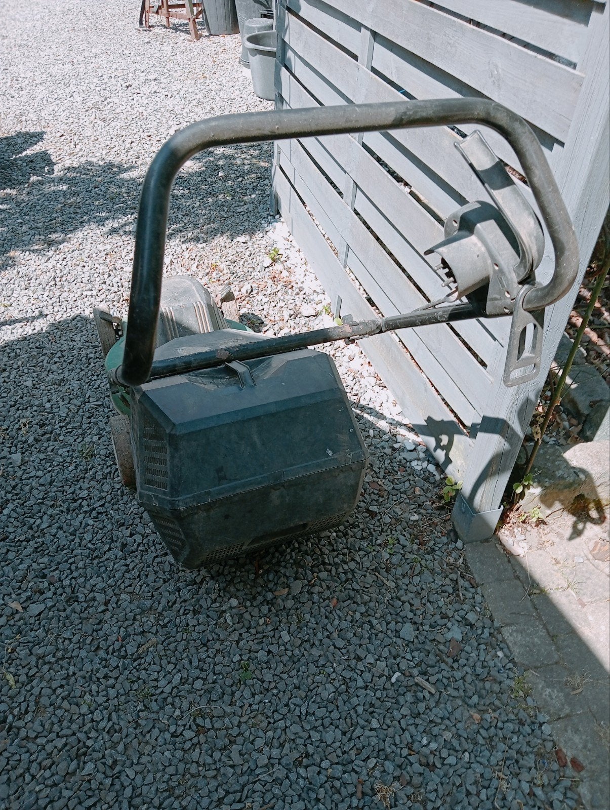 Tondeuse à gazon électrique, Ophalen