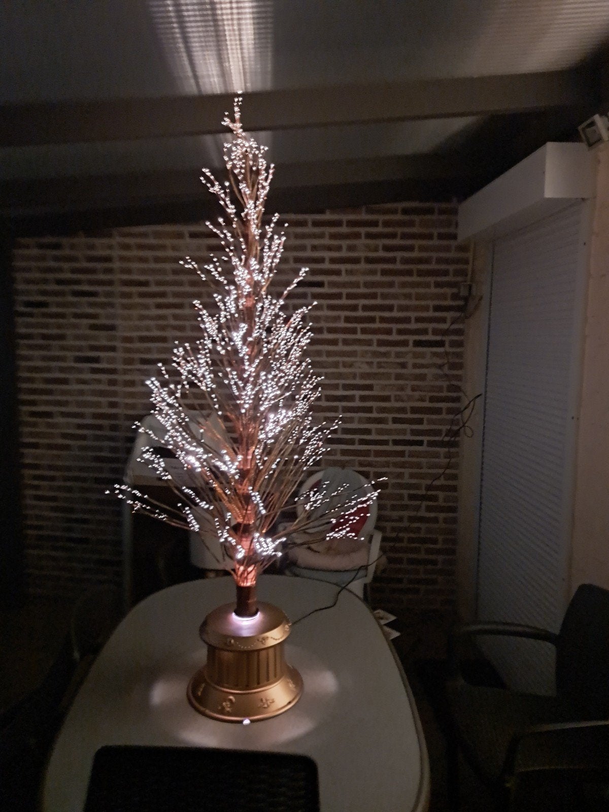sapin de Noël illuminé, Enlèvement