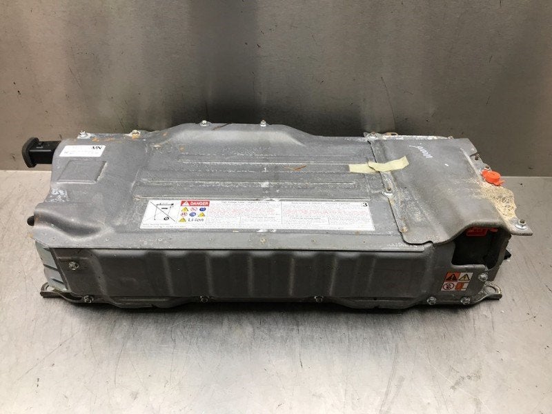 ACCU HV Toyota Yaris IV (P21 / PA1 / PH1) (|G9280K0010|), Gebruikt, Toyota