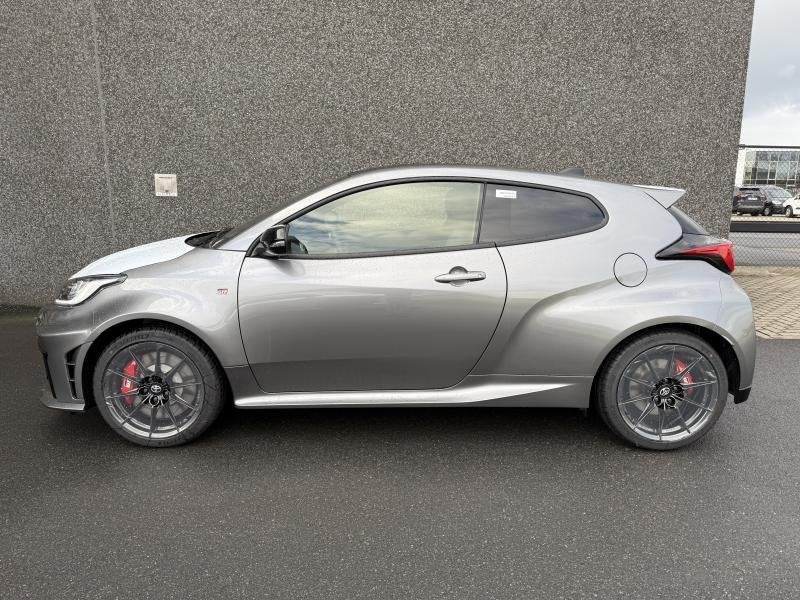Toyota Yaris GR Yaris 1.6 Turbo MT + Experience Pack, 197 g/km, Argent ou Gris, Achat, Euro 6
