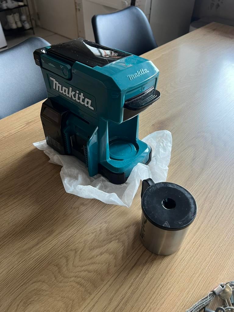 Makita koffiezet, Ophalen, Zo goed als nieuw