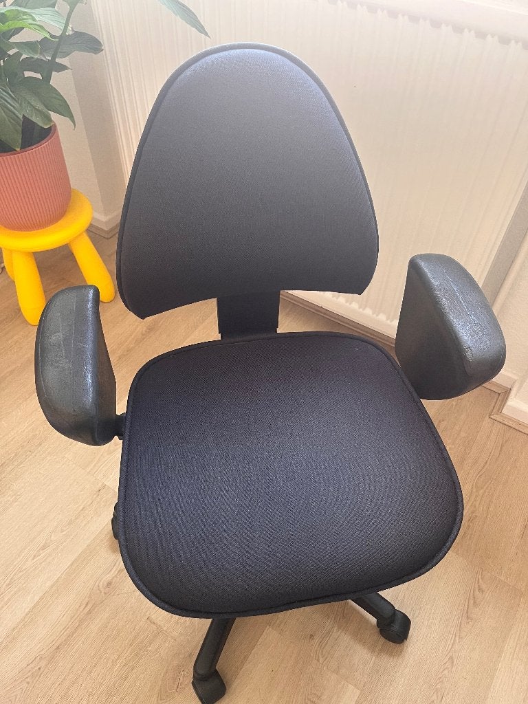 Chaise de bureau Kinnarps, Enlèvement, Utilisé, Noir, Chaise de bureau