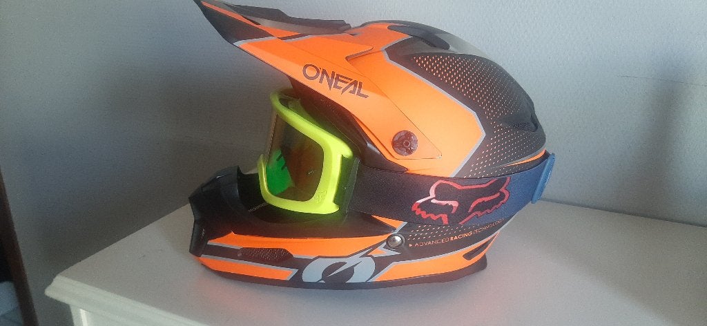 Fiets/motor cross helm oneal, Offroadhelm, Dames, Nieuw zonder kaartje, L