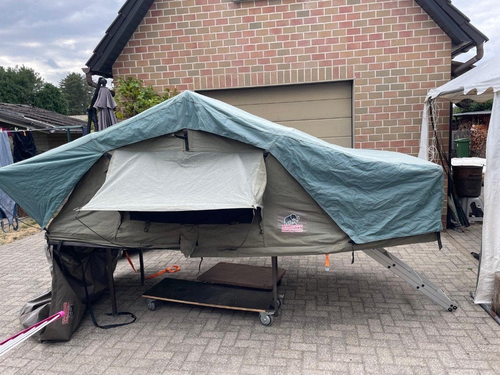 2 tentes de toit Tembo très belles et super solides(Hannibal, Caravanes & Camping, Tentes, jusqu'à 2, Comme neuf, Enlèvement