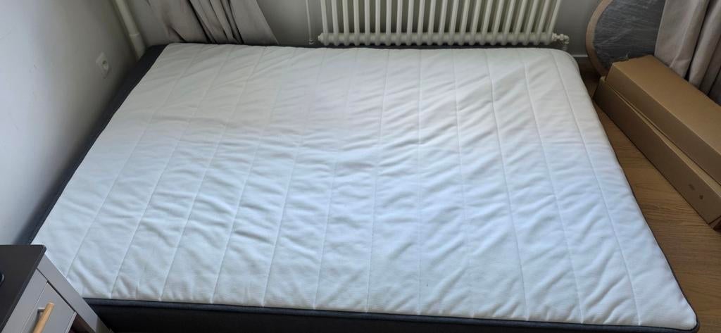 Matras met topmatras IKEA 140x200 in perfecte staat, Huis en Inrichting