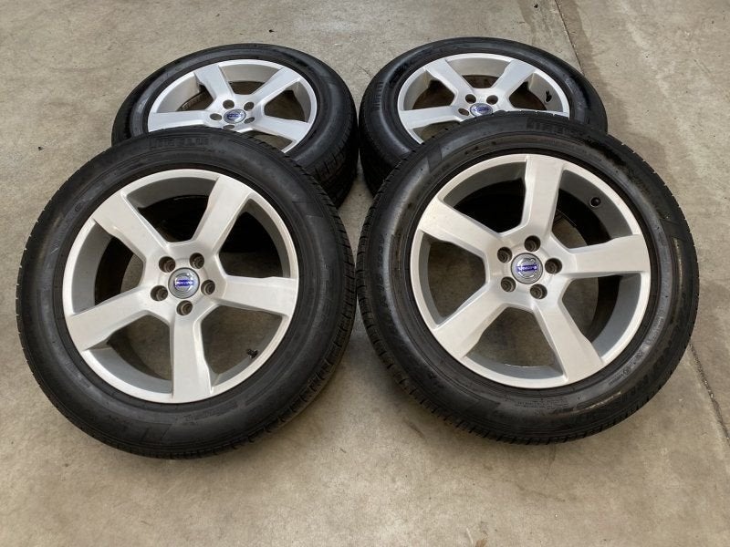 18  inch originele Cratus velgen + zomerbanden Volvo XC60 31, Pneus et Jantes, Pneus été, -, 18 pouces