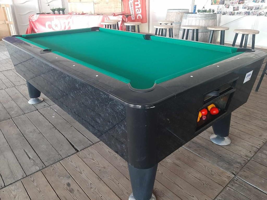 Allerlei biljarts., Sport en Fitness, Biljarten en Poolen, Ophalen, Zo goed als nieuw, Biljarttafel