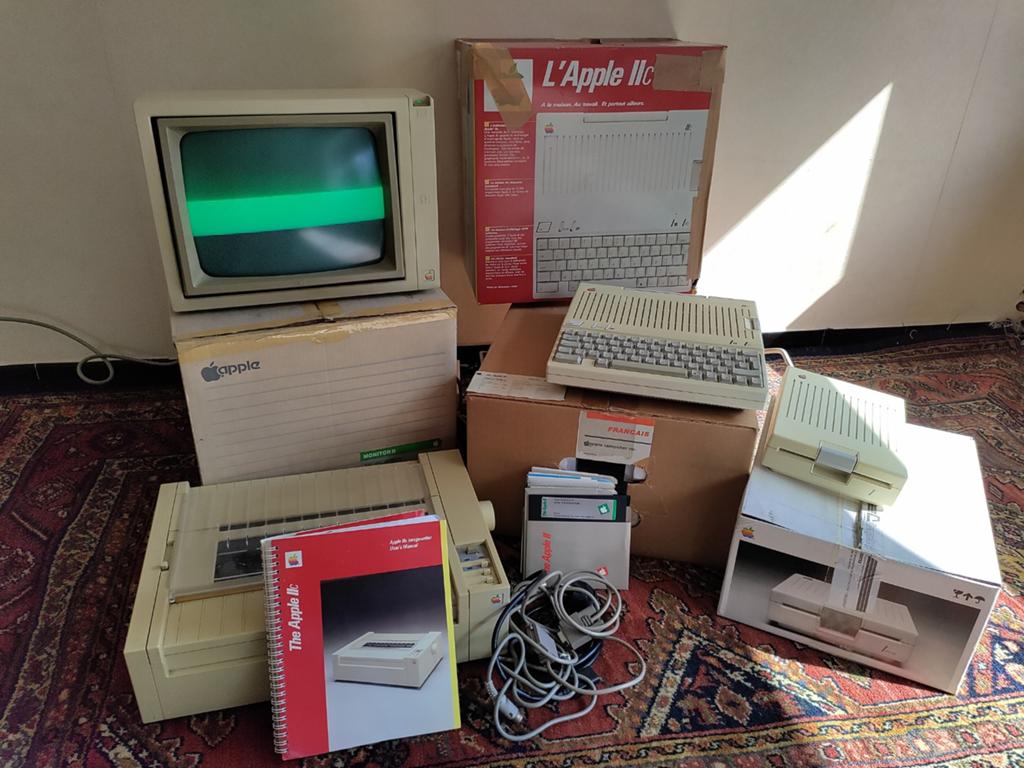L'Apple IIc Complet, Informatique & Logiciels, Ordinateurs Vintage, Enlèvement