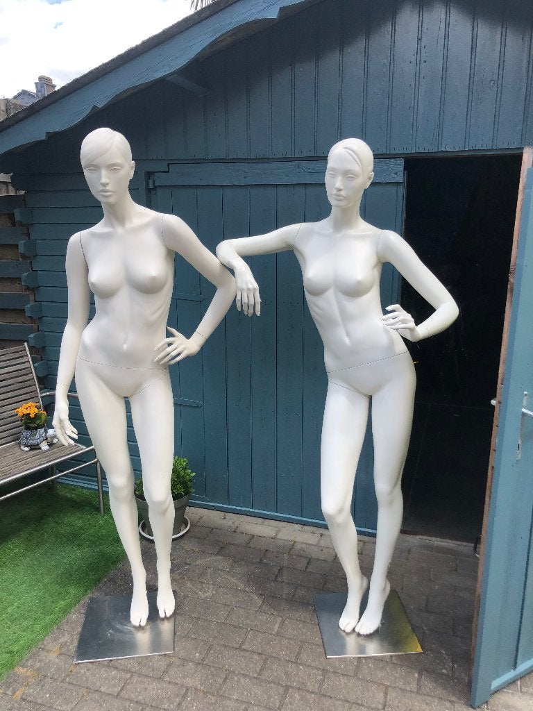 2 Paspop (volledig en met staander), Hobby en Vrije tijd, Ophalen, Gebruikt, Paspop