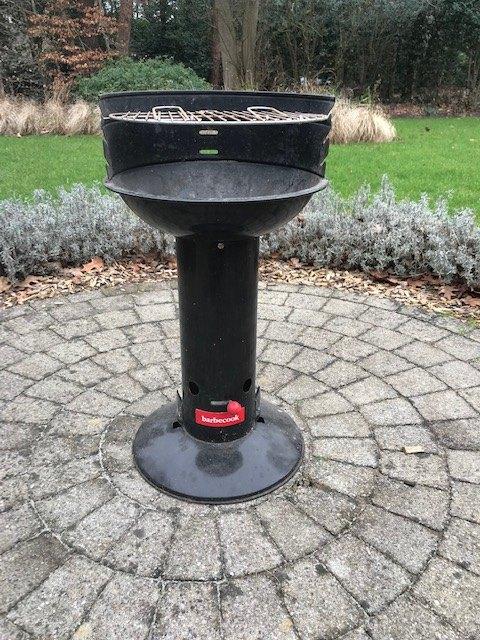 Barbecue (houtskool), Ophalen, Gebruikt, Barbecoock