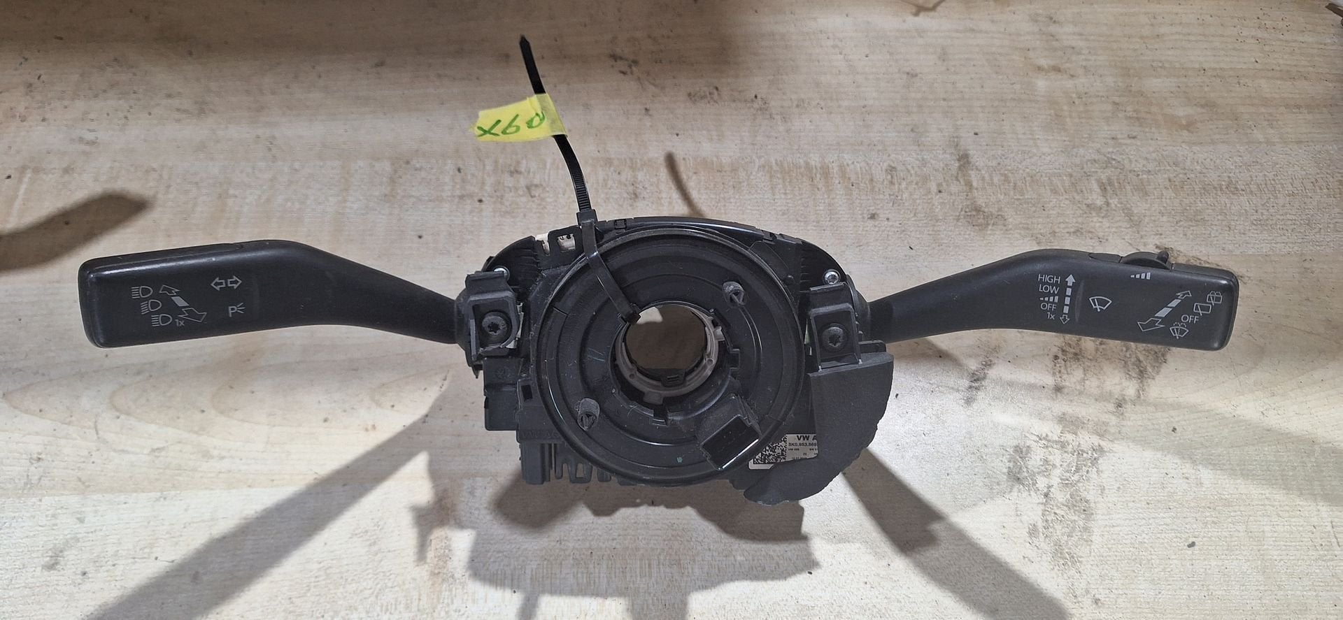 Originele VW Golf 6 / Passat Stuurkolomschakelaar + Sleeprin, -, Utilisé, -, -