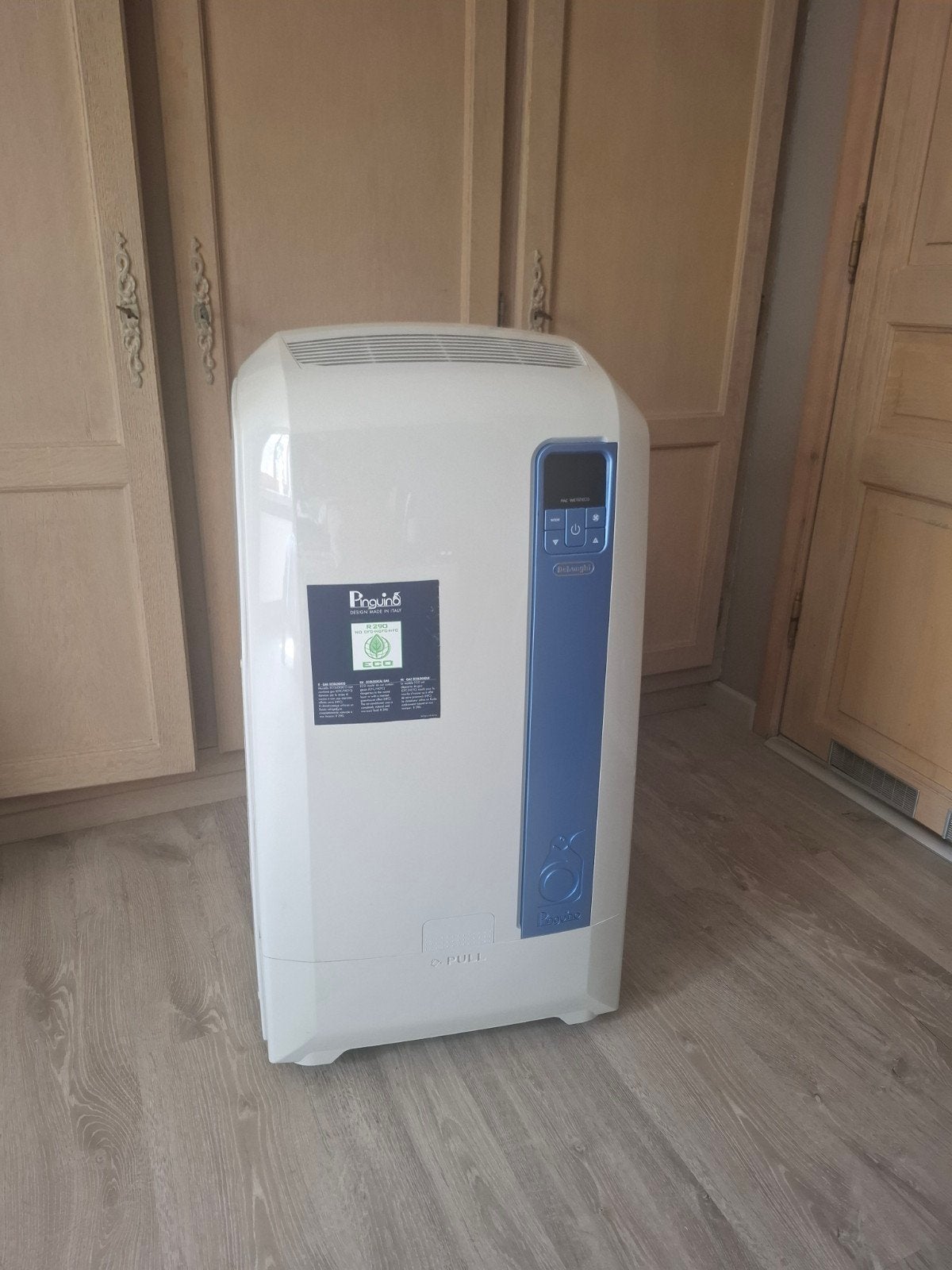 Airco mobiele airco, Elektronische apparatuur, Airco's, Ophalen, 3 snelheden of meer, Zo goed als nieuw, Koelen en Ontvochtigen