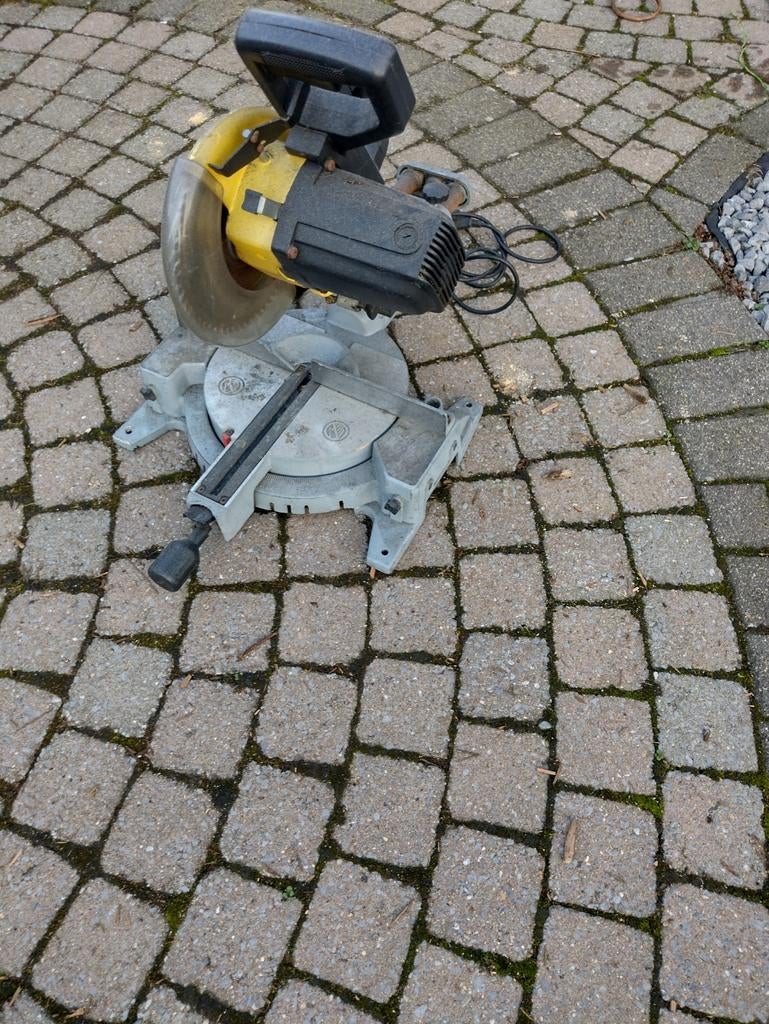 Verstekzaag, Doe-het-zelf en Bouw, Gereedschap | Zaagmachines, Ophalen