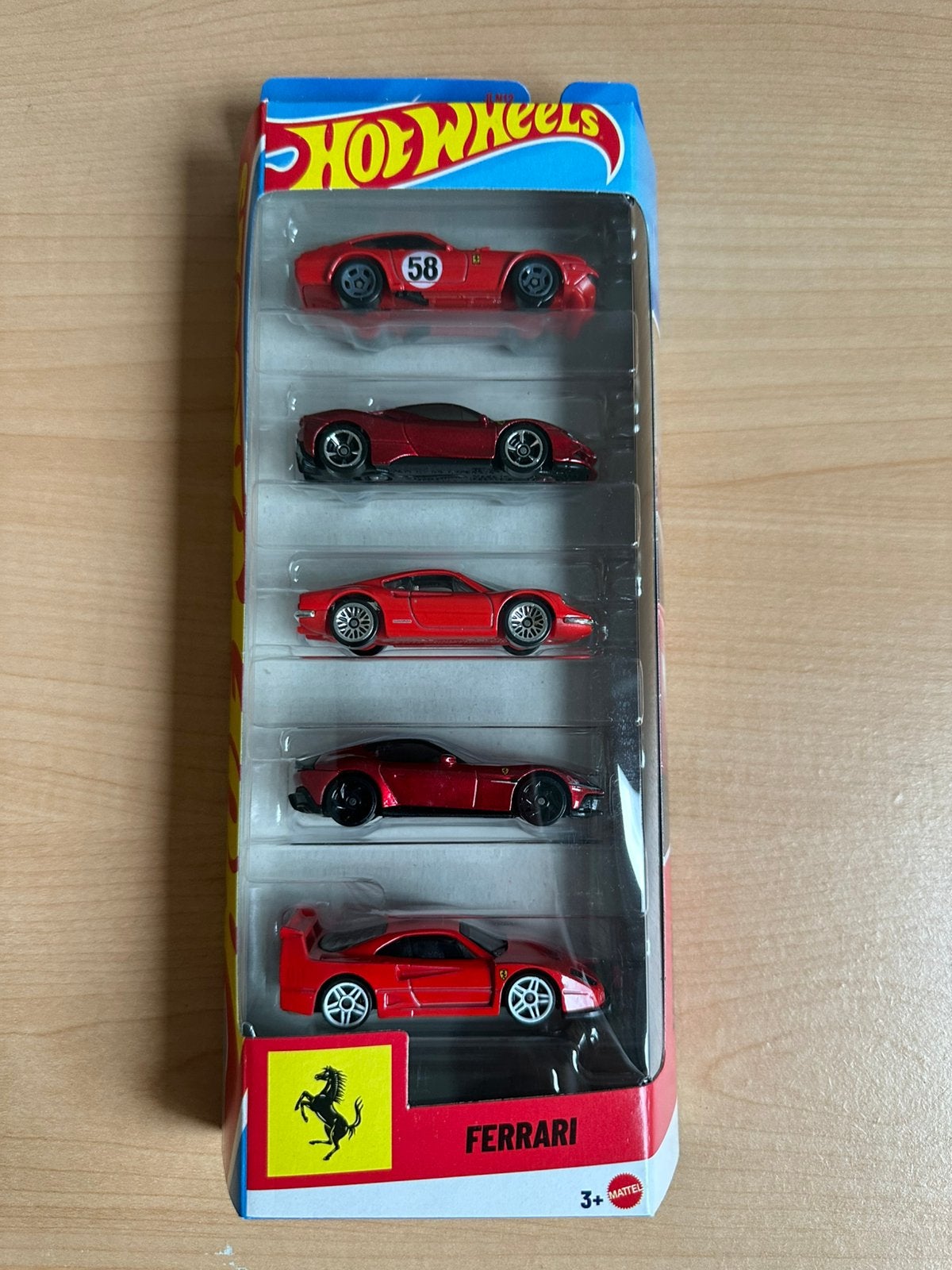 Ferrari set 5 hot wheels, Hobby en Vrije tijd, Modelauto's | Overige schalen, Ophalen of Verzenden, Nieuw, Auto