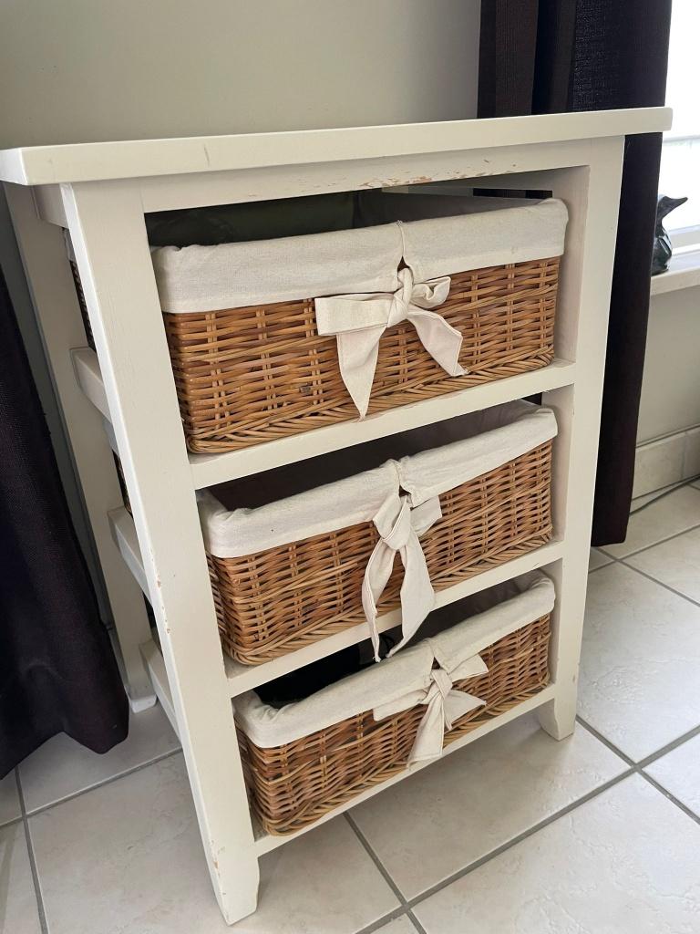 Bijzet tafel met 3 rieten manden, 3 ou 4 tiroirs, 25 à 50 cm, Moins de 100 cm, Landelijk