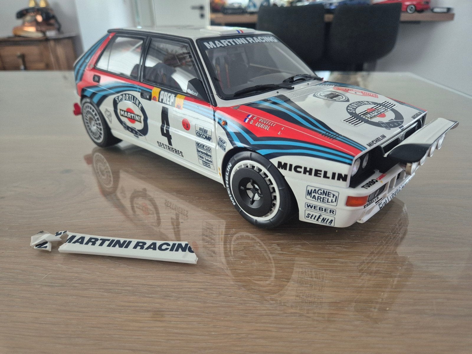 Lancia Delta Ottomobile 1/12 abîmée, Enlèvement ou Envoi