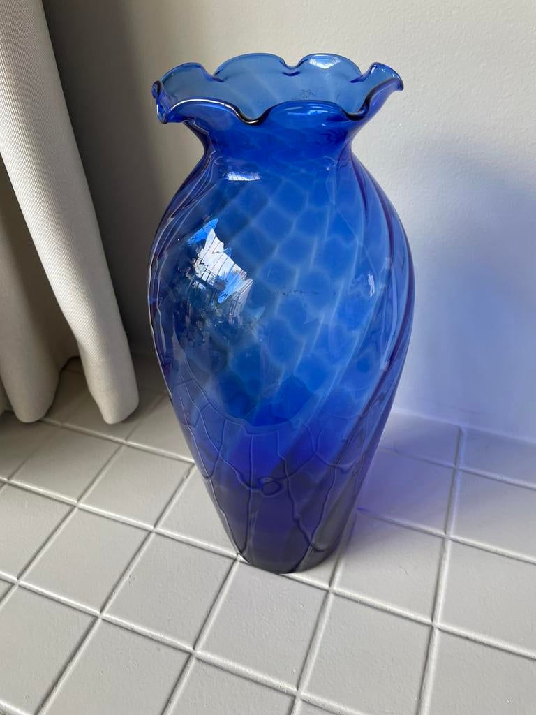 Blauwe vaas, Antiek en Kunst, Antiek | Vazen, Verzenden