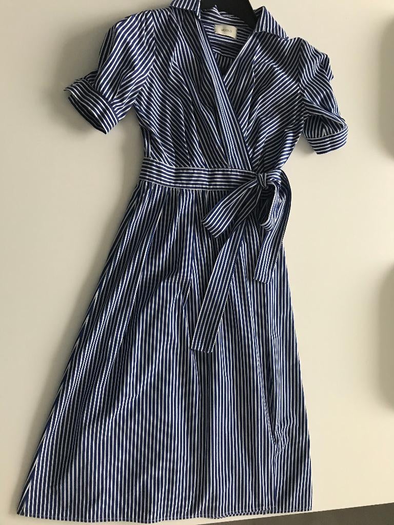 Blauw/wit gestreept kleed van VICOLO maat S, Kleding | Dames, Jurken, Zo goed als nieuw, Maat 36 (S), Blauw, Onder de knie, Ophalen of Verzenden