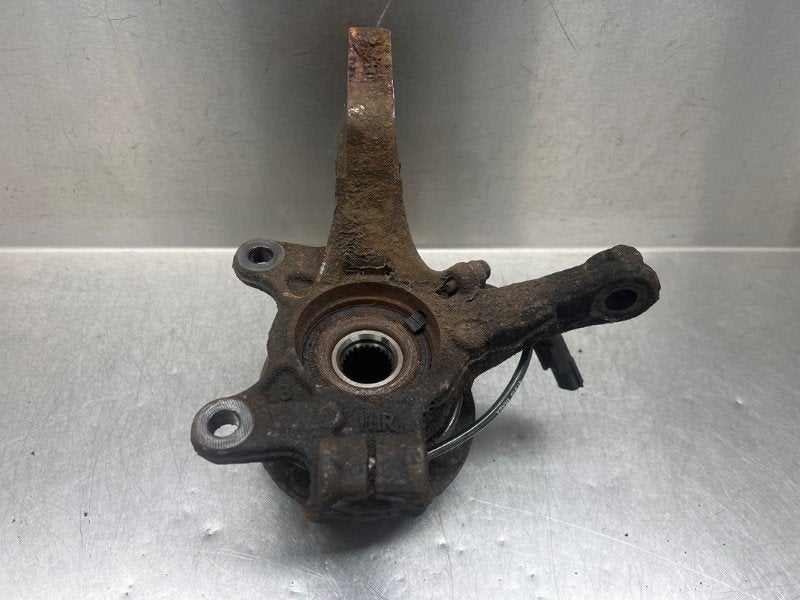 WIELNAAF VOOR Nissan Micra (K13) (01-2010/03-2017), Gebruikt, Nissan