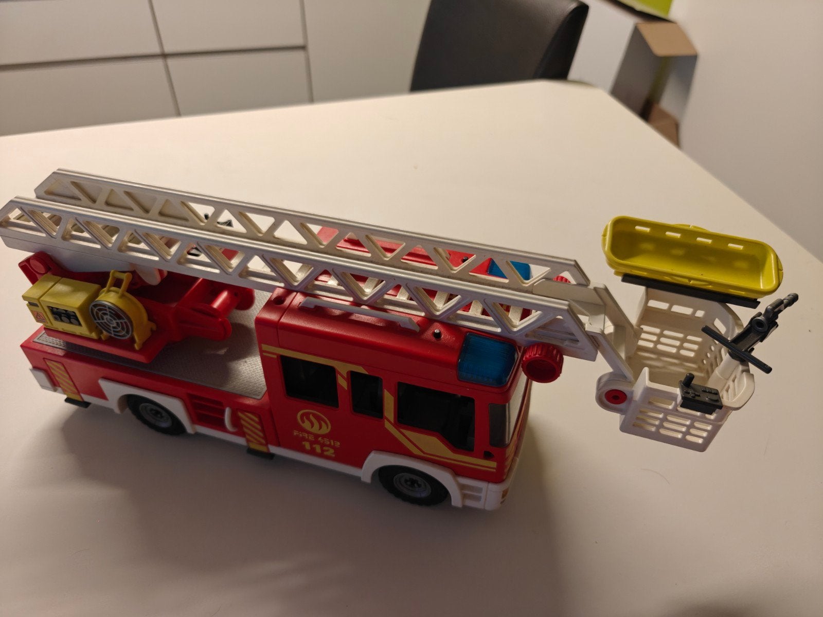 lot 5 ladderwagen brandweer Playmobil, Ophalen