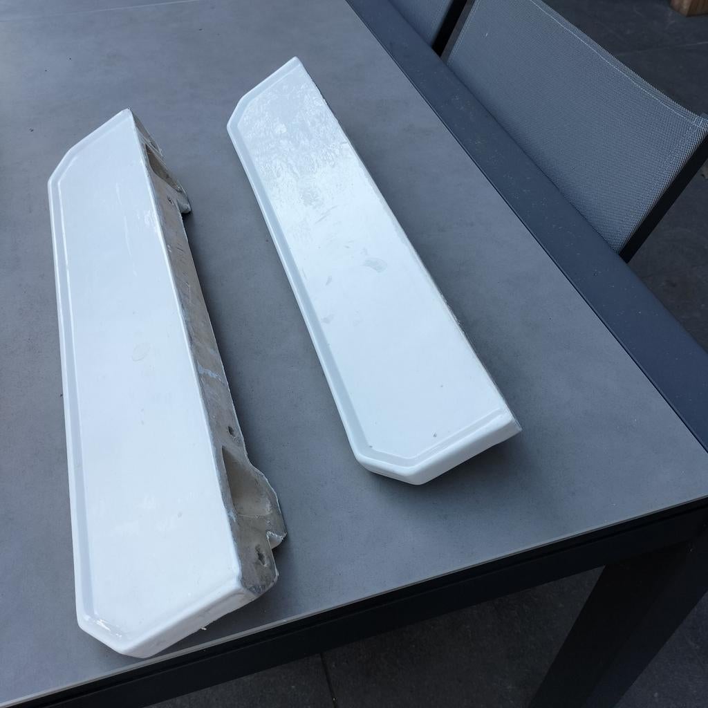 2 schabben (60 x 13 cm), Ophalen
