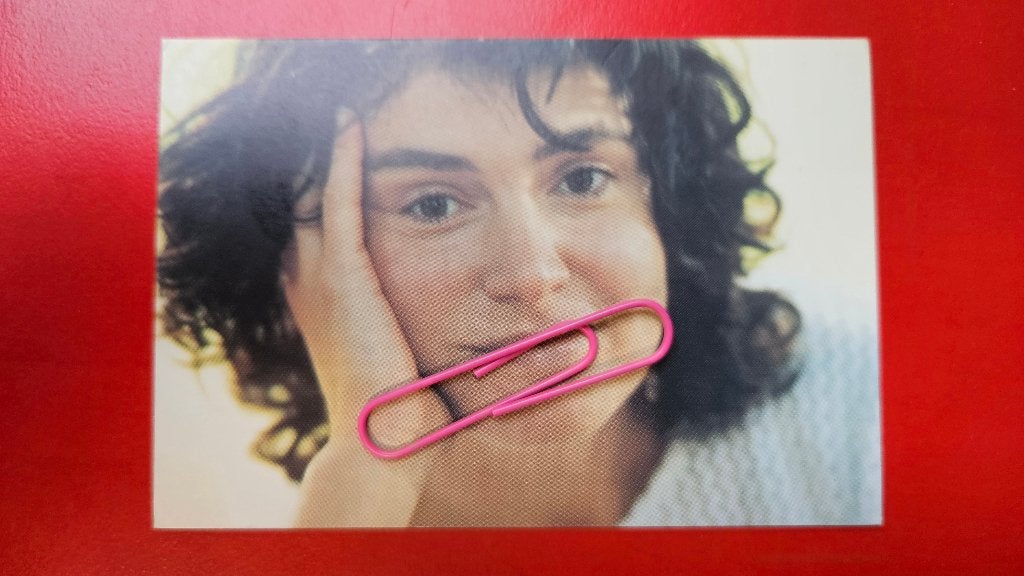 Vlaamse actrice Helga Demeyere, Verzenden, Bidprentje
