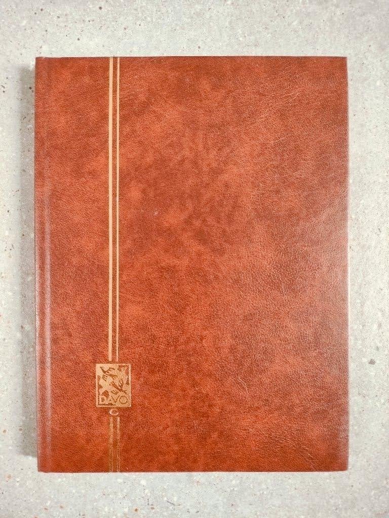 album de timbres brun DAVO - 16 pages blanches, Timbres & Monnaies, Enlèvement ou Envoi