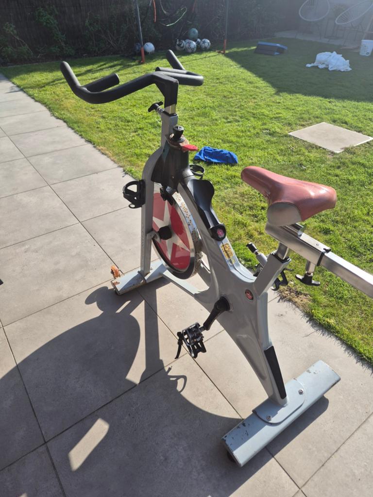 Spinningfiets, Ophalen, Spinningfiets