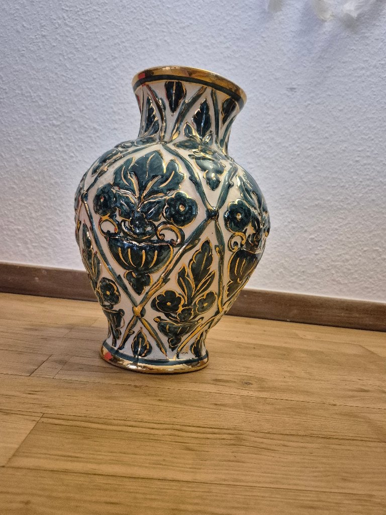 Grand vase en céramique signé  – Décor floral – H. 35 cm, Enlèvement ou Envoi