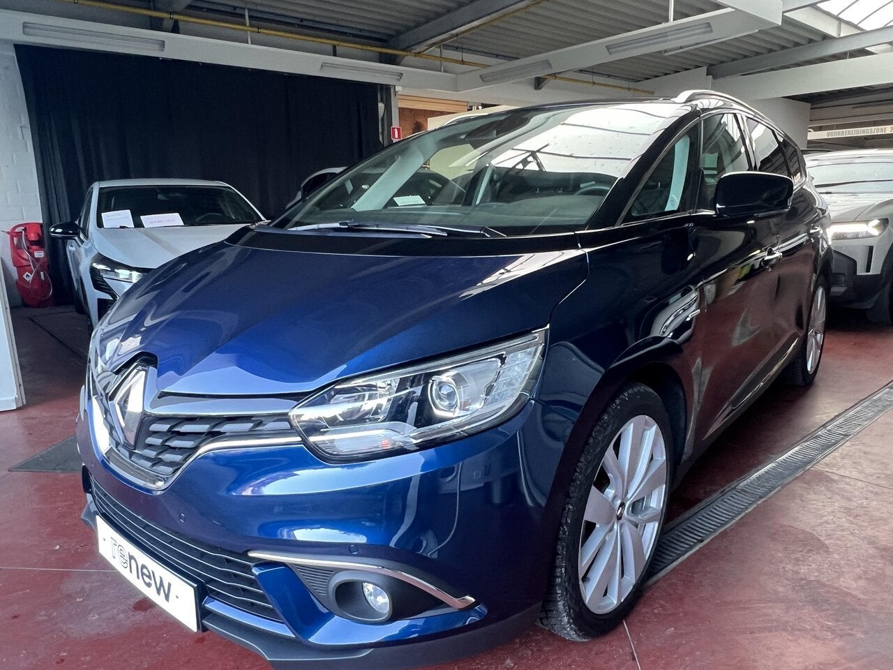 Renault Grand Scenic TCe 140 Pk Limited 7- Plaatsen *, 0 kg, 139 g/km, https://public.car-pass.be/vhr/93e71ee9-b76c-4900-ad3e-39245849180d