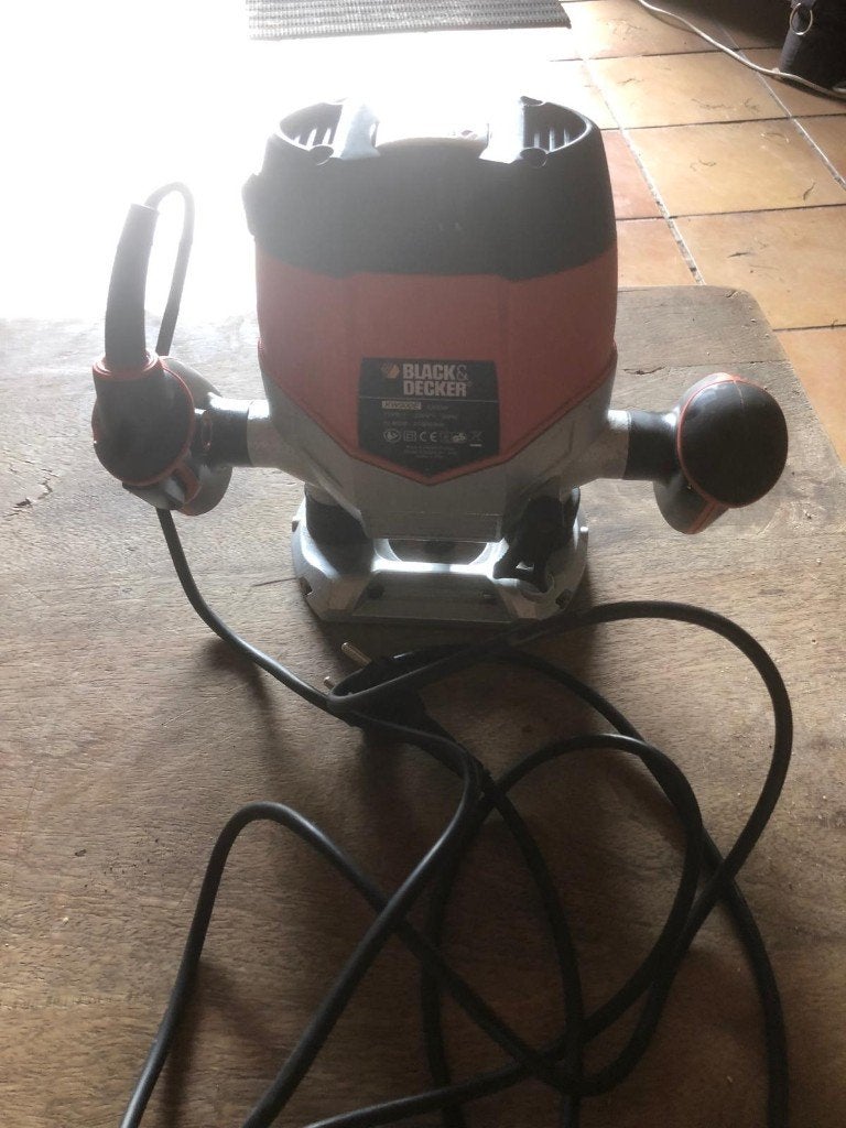 bovenfrees, Bricolage & Construction, Outillage | Fraiseuses, Enlèvement, Comme neuf, Routeur, Black & Decker