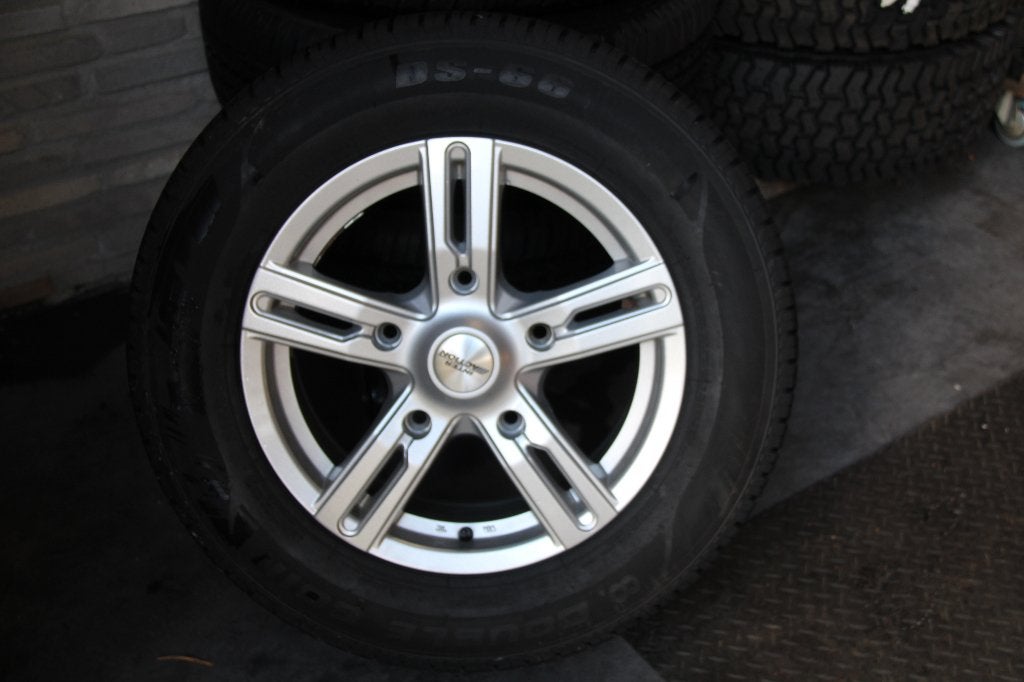 Velgen met banden 16inch Nieuw voor Ford bestelwagens, Auto-onderdelen, 16 inch, Nieuw, Ophalen of Verzenden, Band(en)