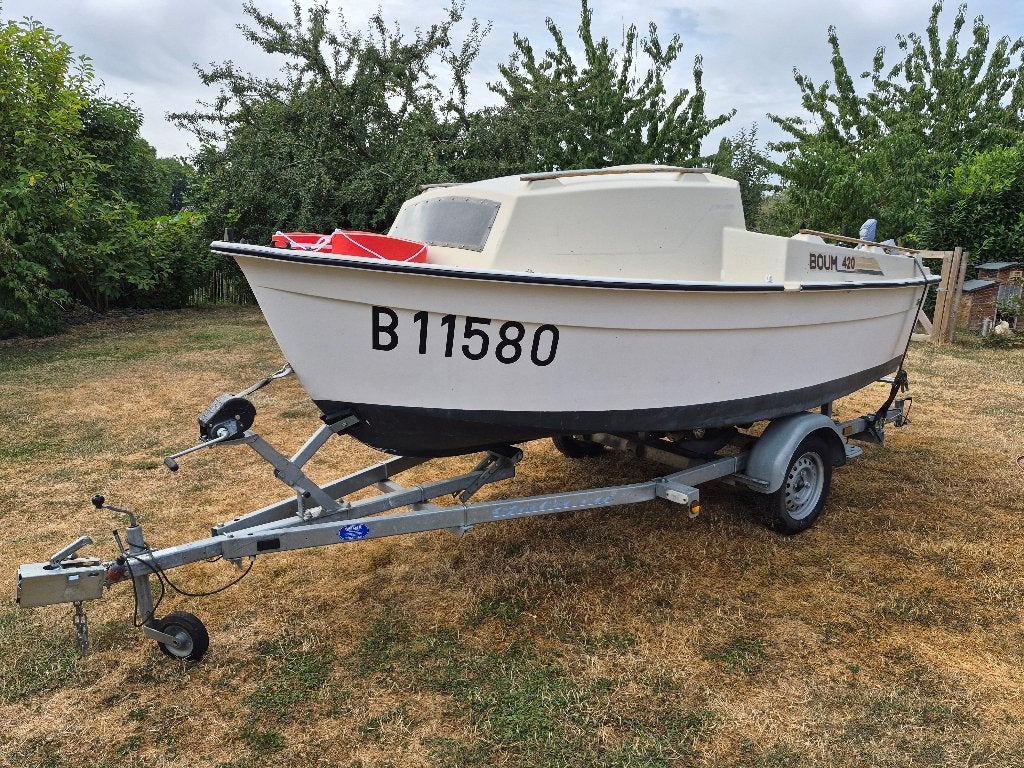 Bateau BOUM 420 complet à vendre, 15 ch, 4 m, Bimini, Essence